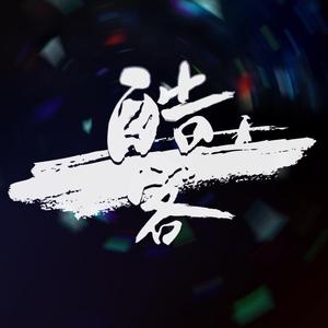 13学生脱到只剩丝袜自慰
