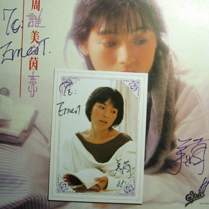 13学生脱到只剩丝袜自慰
